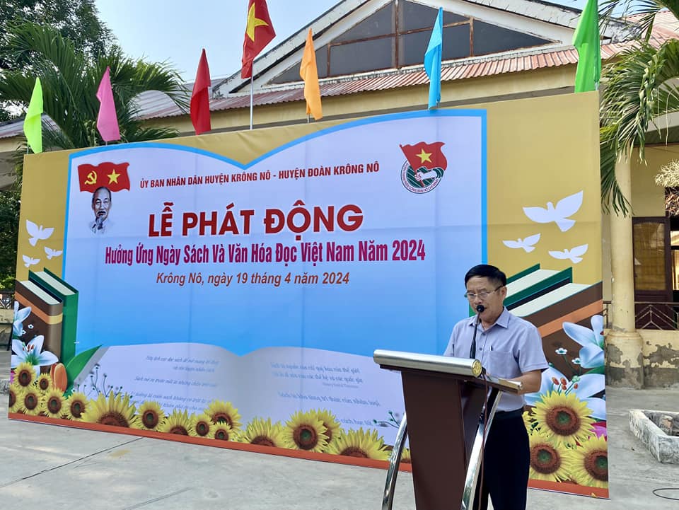 Huyện Krông Nô phát động Ngày sách và Văn hóa đọc Việt Nam năm 2024