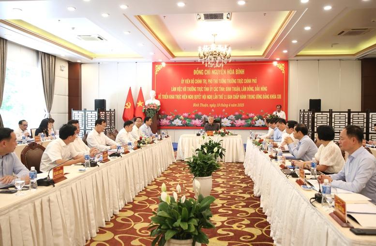 Phó Thủ tướng Thường trực Nguyễn Hòa Bình làm việc với 3 địa phương về công tác sắp xếp các đơn vị hành chính- Ảnh 3.