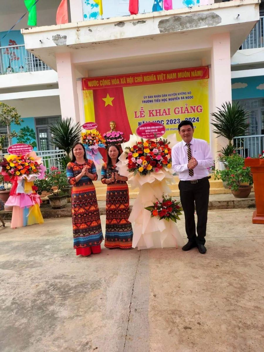 Trường tiều học Nguyễn Bá Ngọc - xã Nam Xuân